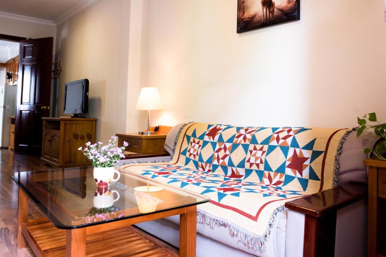 Ba Tra House Hotel Ho Chi Minh-stad Buitenkant foto